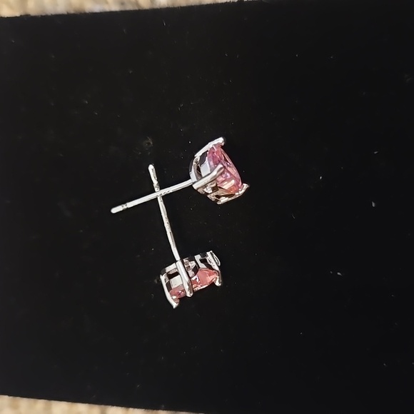 Heart-Shaped Pink Stud Earrings  .925 Silver - Picture 2 of 3